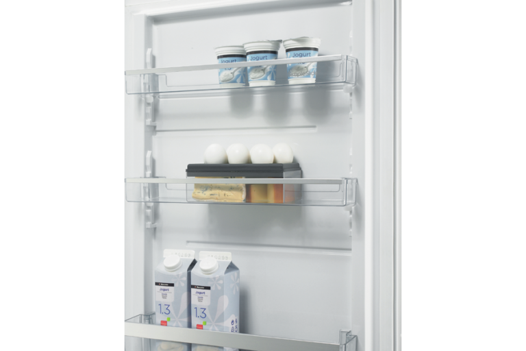 Säädettävät hyllyt